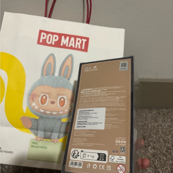 Labubu Fall In Wild - Picture 3 of 8